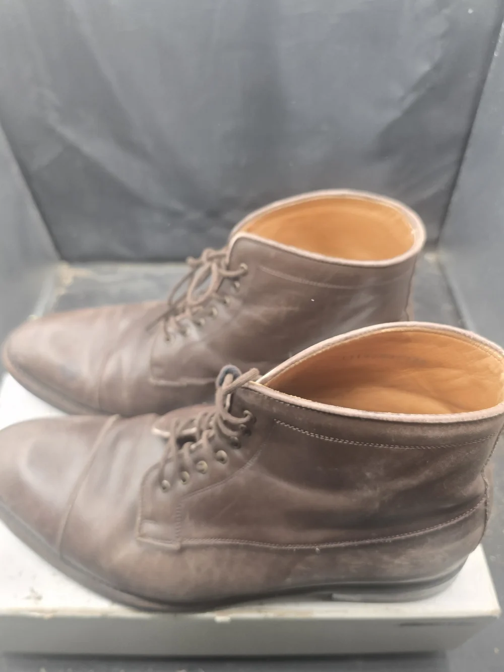 Men's Brown Leather Chukka Boots - Classic Lace-Up